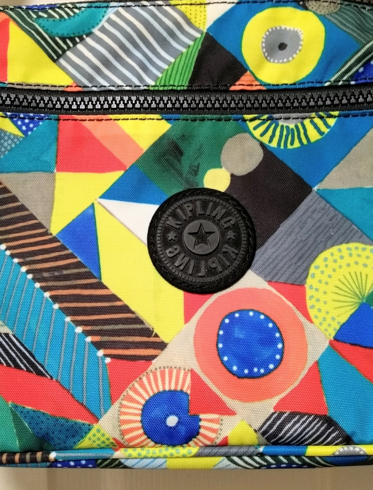 Abstract Graphic Pattern Purse - image 4